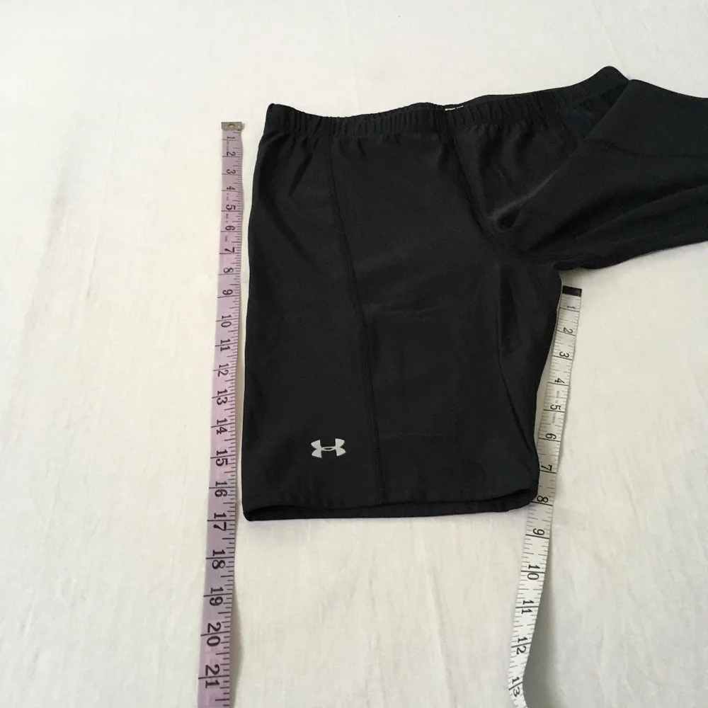 NWOT UNDER ARMOUR Bike Shorts Black XLarge